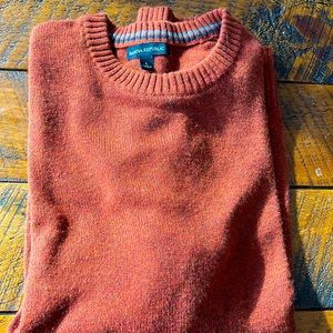 Hi! Men’s Burnt Orange Sweater. Gently worn- husband is not a fan of sweaters 🤣